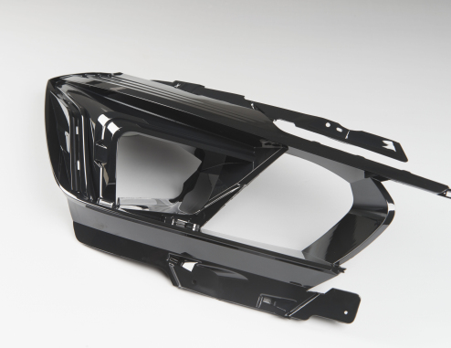 Bezel Up 汽车车灯模具